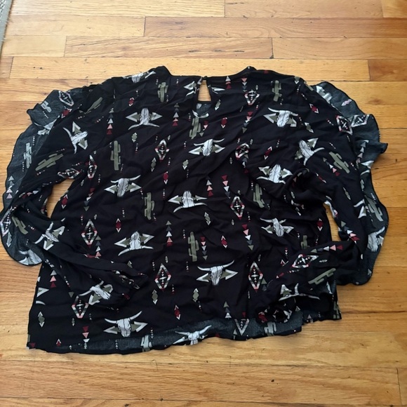 Ariat Blouse Size Medium - Picture 7 of 8